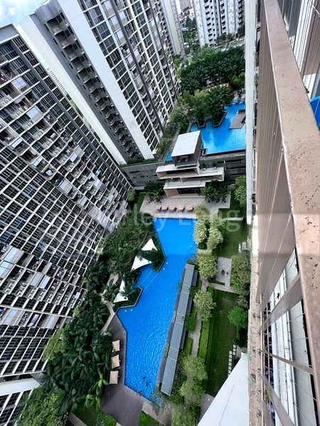 4 Bed Executive Condo for Sale in  Sol Acres - Image 7