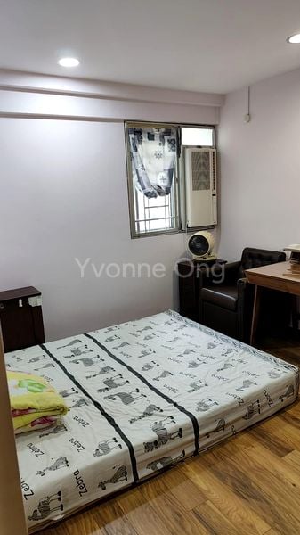Common Room (HDB) for Rent in  205 Yishun Street 21 - Image 1