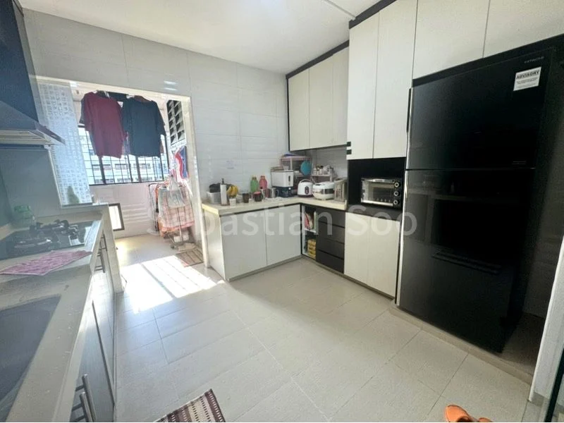 4 Room (4A) HDB for Sale in  714 Woodlands Drive 70 - Image 4