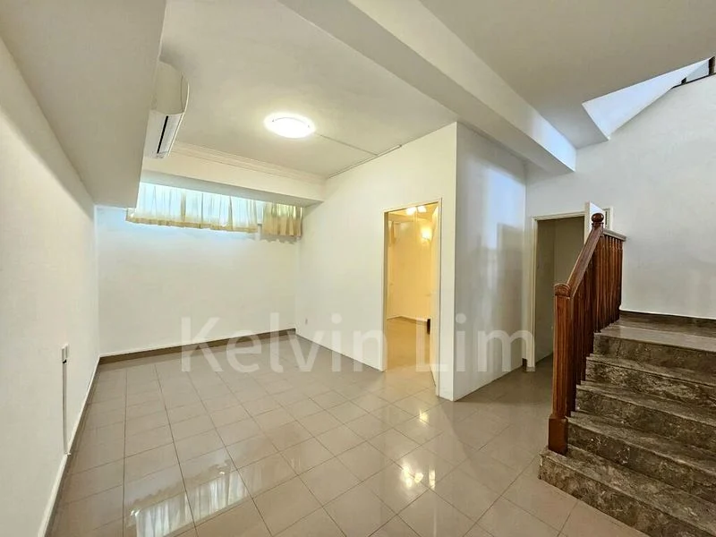 3 Bed Cluster House (Landed) for Rent in  Chancery Grove - Image 2