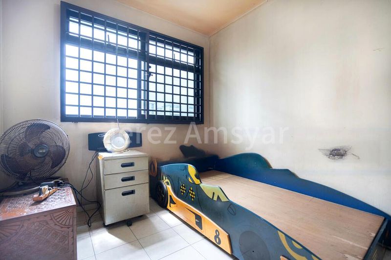 3 Room (3I) HDB for Sale in  41 Sims Drive - Image 7