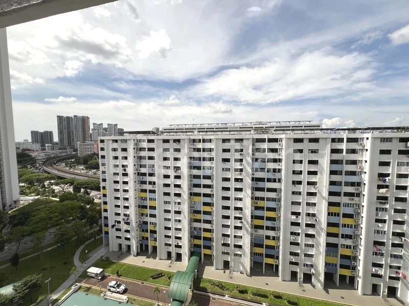 4 Room (4NG) HDB for Sale in  411 Commonwealth Avenue West - Image 12