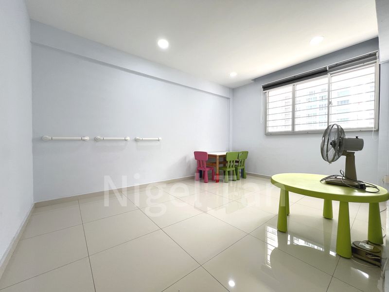4 Room (4NG) HDB for Sale in  411 Commonwealth Avenue West - Image 16