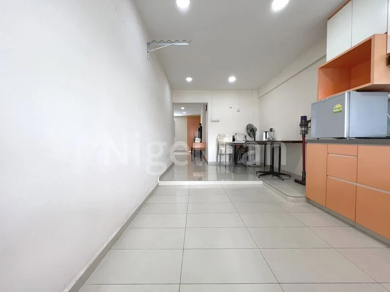 4 Room (4NG) HDB for Sale in  411 Commonwealth Avenue West - Image 8