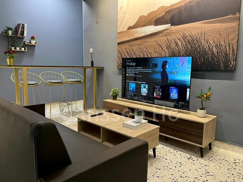 Master Room (Condo) for Rent in  Kum Hing Court - Image 5