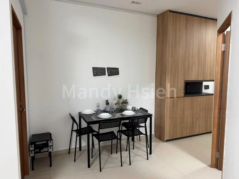 Common Room (Condo) for Rent in The Bayshore - Image 2