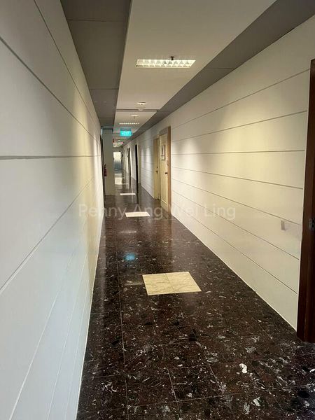 Office for Rent: International Plaza - Image 1