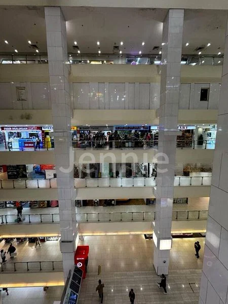 Shop / Shophouse for Sale: Lucky Plaza - Image 5