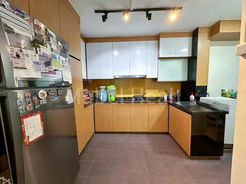 Maisonette HDB for Sale in 558 Jurong West Street 42 - Image 5