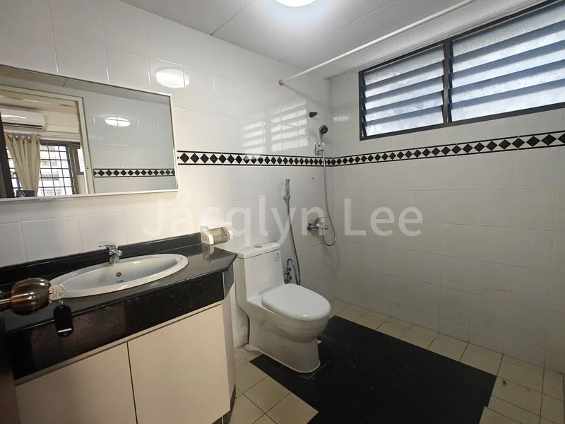 3 Bed Apartment (Condo) for Rent in Laguna Park - Image 10