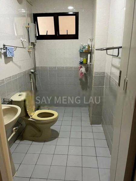 Room (HDB) for Rent in  339A Sembawang Close - Image 4