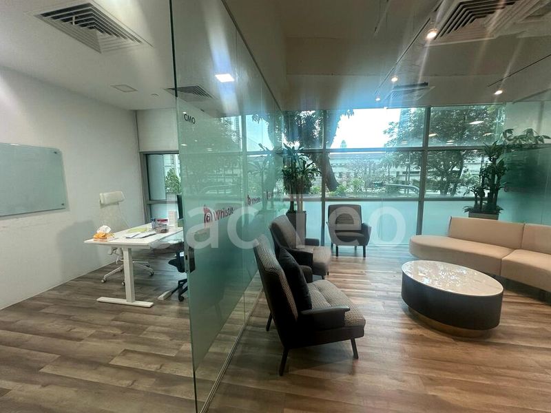 Office for Rent: EFG building - Image 2