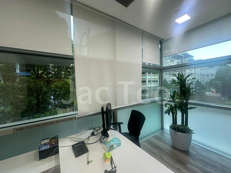 Office for Rent: EFG building - Image 8