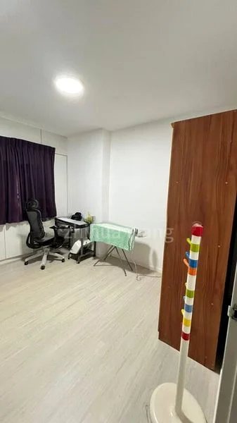 Common Room (HDB) for Rent in 109C Edgedale Plains - Image 2