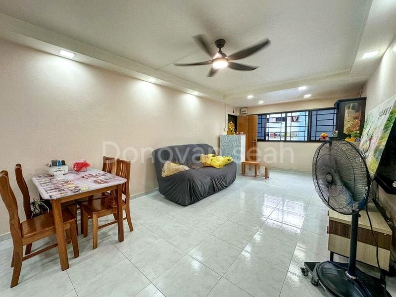 4 Room (4A) HDB for Sale in  248 Bukit Batok East Avenue 5 - Image 2