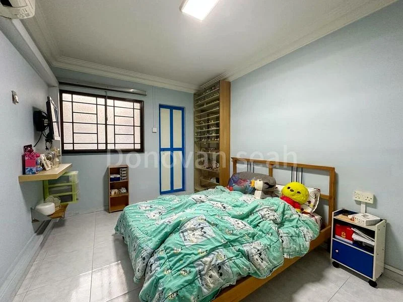 4 Room (4A) HDB for Sale in  248 Bukit Batok East Avenue 5 - Image 7