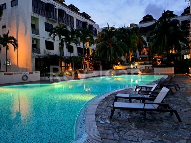 3 Bed Walk-up Apartment (Condo) for Sale in  Cascadale - Image 9