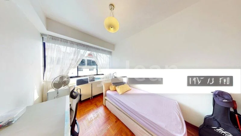 3 Bed Walk-up Apartment (Condo) for Sale in  Cascadale - Image 3