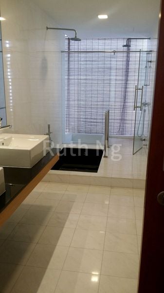 5 Bed Semi-Detached House (Landed) for Rent in  Bukit Villas - Image 9