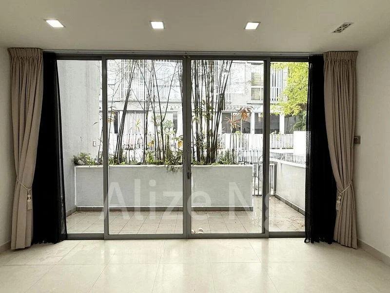 4 Bed Terraced House (Landed) for Rent in  Milford Villas - Image 18