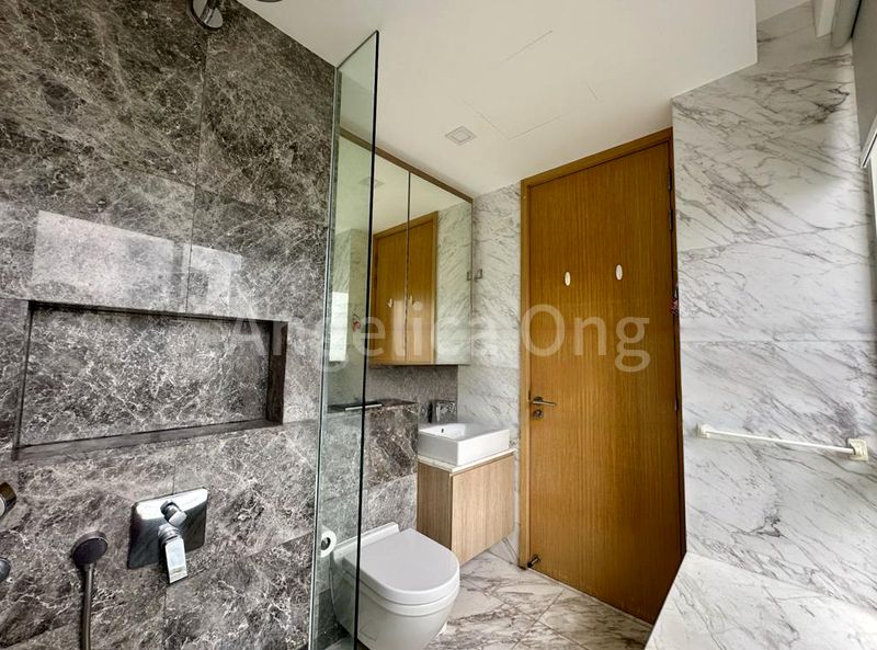 2 Bed Condo for Rent in  The Peak @ Cairnhill II - Image 6