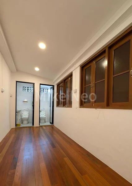 Shop / Shophouse for Sale: 2.5-Storey Shophouse on Little India Road; Freehold. - Image 4