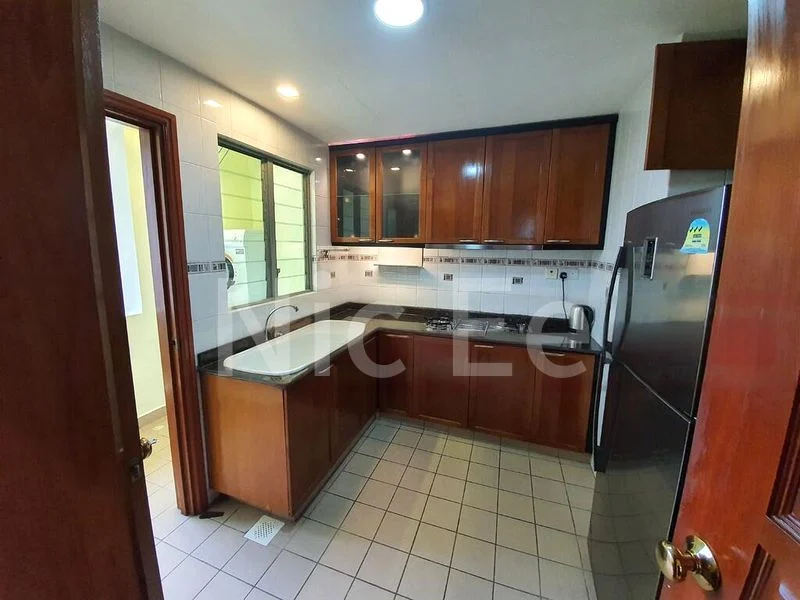 2 Bed Condo for Sale in  Aspen Heights - Image 6