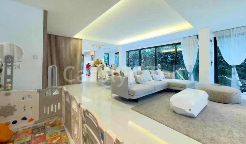 5 Bed Terraced House (Landed) for Sale in  Serangoon Garden Estate - Image 2