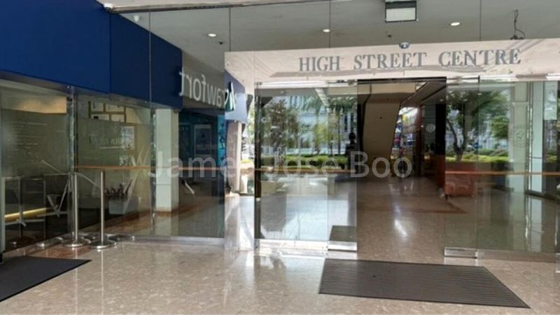 Mall Shop for Rent: Inexpensive shop near City Hall MRT, level 1, available soon. - Image 2