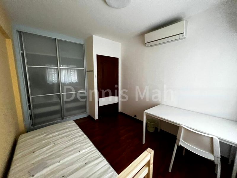 Room (HDB) for Rent in 686D Choa Chu Kang Crescent - Image 2