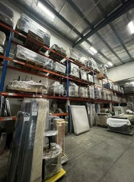 Light Industrial (B1) for Rent: North Spring Bizhub - Image 1