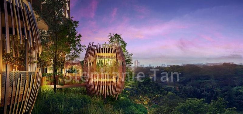 5 Bed Condo for Sale in Pinetree Hill - Image 1