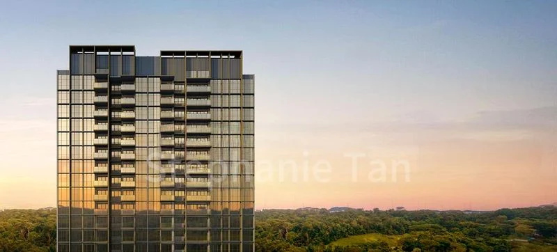 5 Bed Condo for Sale in Pinetree Hill - Image 4