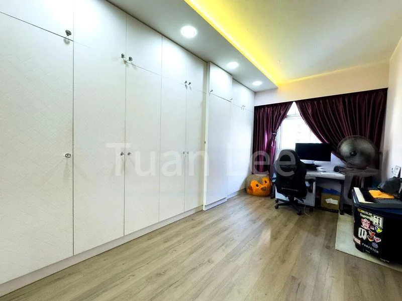 4 Room (4A) HDB for Sale in  101B Canberra Street - Image 4