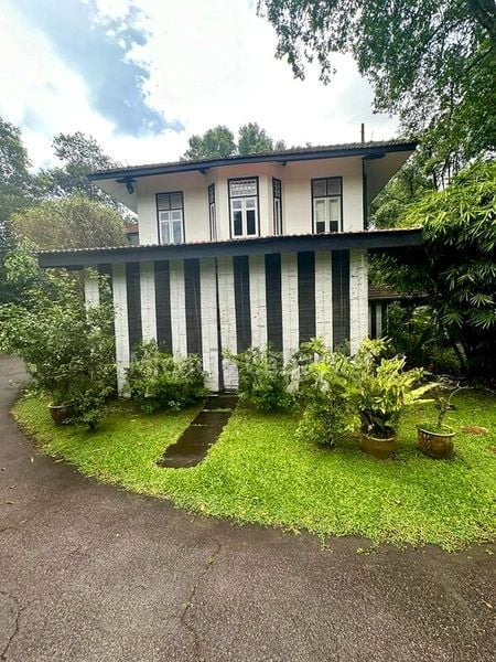 3 Bed Bungalow (Landed) for Rent in  Caldecott Hill Estate - Image 4