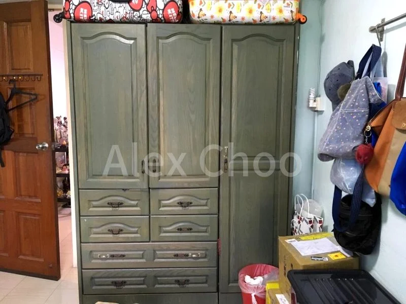 Room (HDB) for Rent in  2 Holland Avenue - Image 3