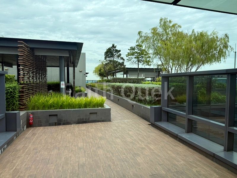 Other Retail for Sale in  Woods Square - Image 2