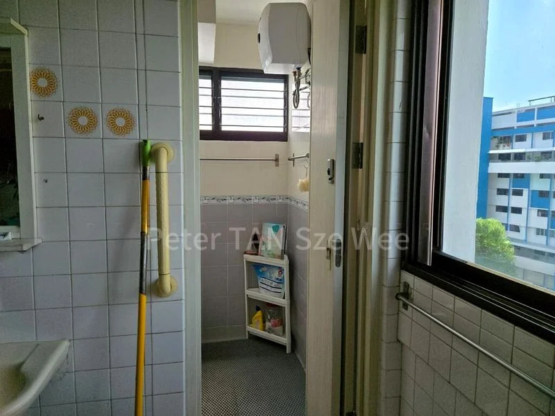 4 Room (4NG) HDB for Sale in  546 Ang Mo Kio Avenue 10 - Image 7