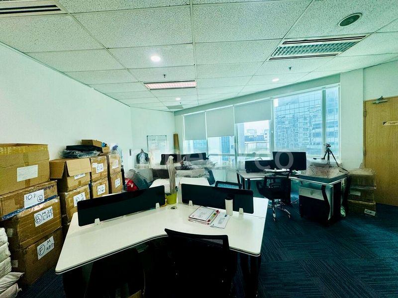 Office for Sale: Sunshine Plaza - Image 6