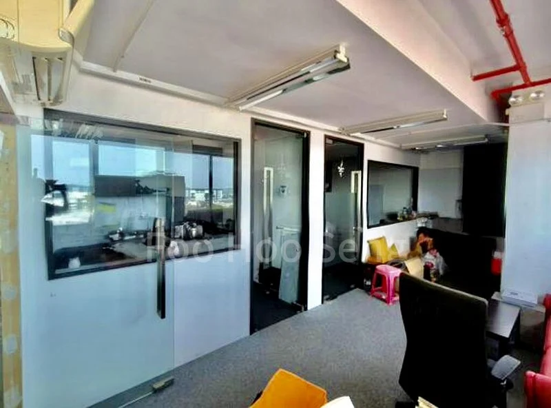 Factory / Workshop (B2) for Sale: Loyang Enterprise Building - Image 2