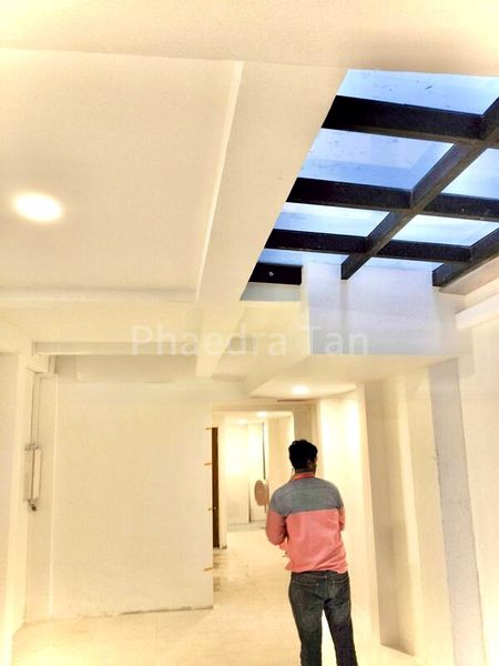 Shop / Shophouse for Rent: Little India Shophouse, Near Tekka Centre - Image 8