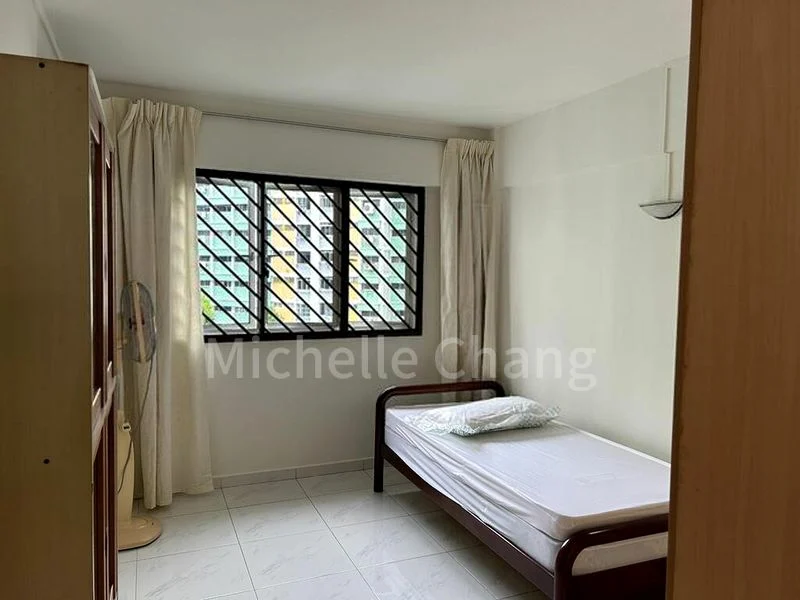 4 Room (4A) HDB for Rent in 329 Yishun Ring Road - Image 3