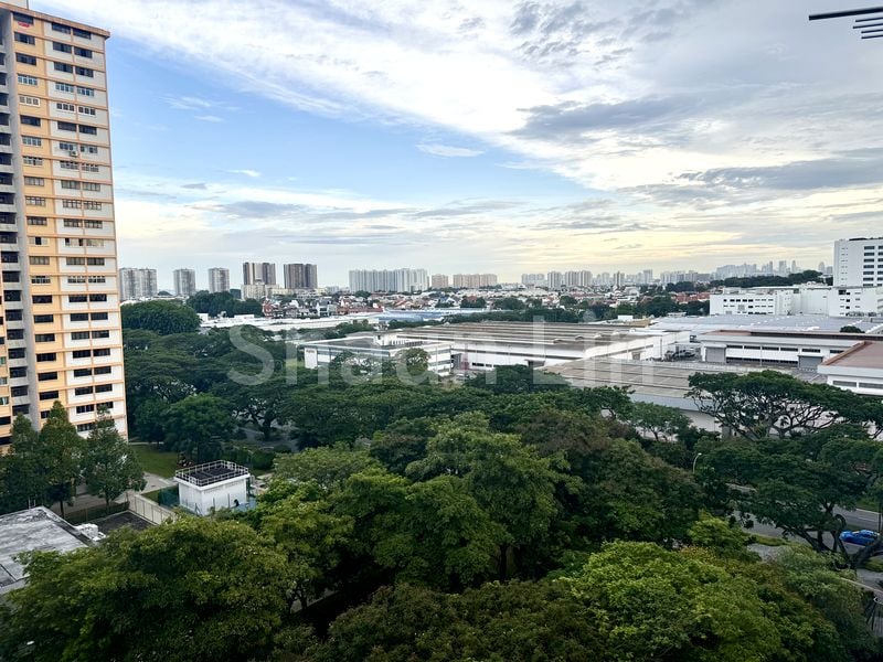 3 Room (3I) HDB for Sale in  2 Bedok South Avenue 1 - Image 2