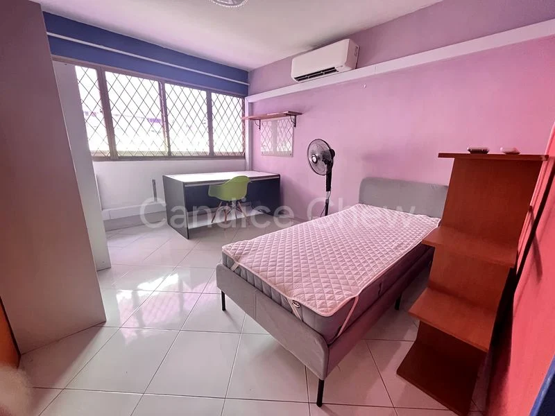 Common Room (HDB) for Rent in  121 Mcnair Road - Image 1