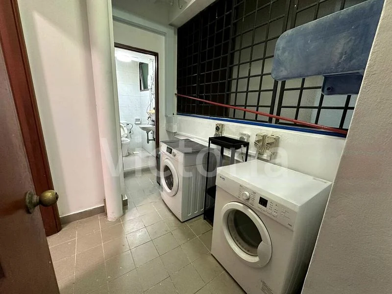 Common Room (Condo) for Rent in Parc Oasis - Image 5