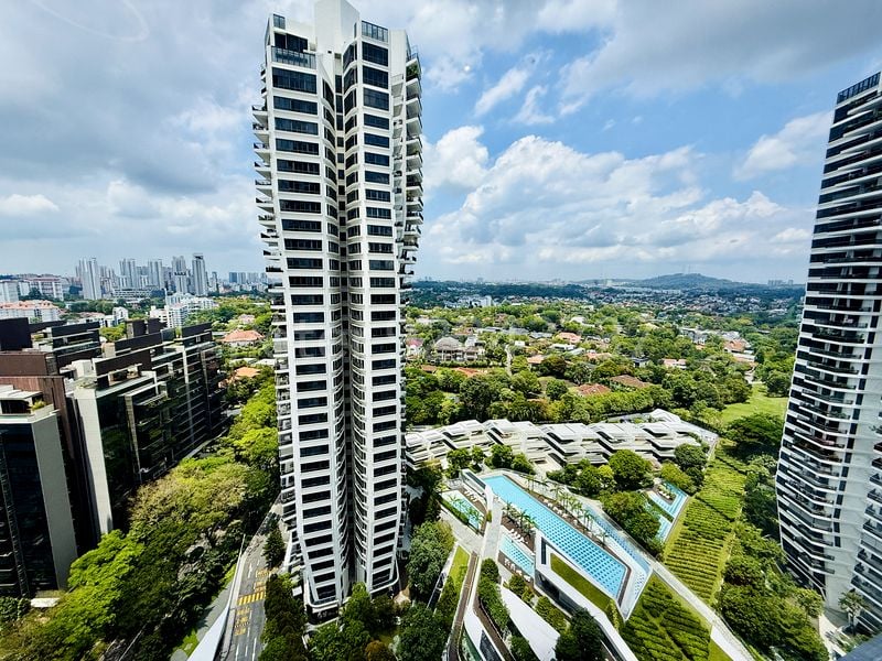 3 Bed Condo for Sale in  D'leedon - Image 2