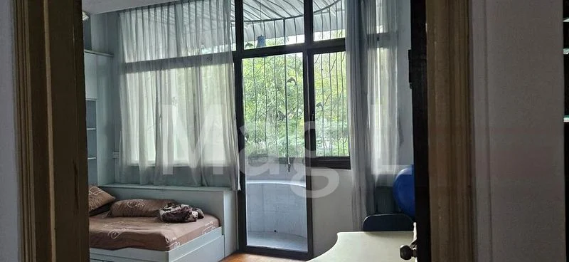 4 Bed Terraced House (Landed) for Sale in Coronation Shopping Plaza - Image 4