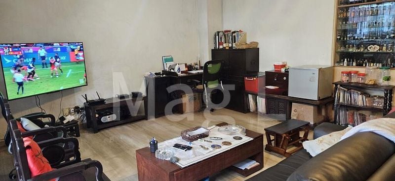 4 Bed Terraced House (Landed) for Sale in Coronation Shopping Plaza - Image 1