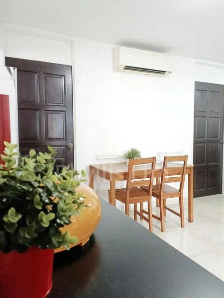 4 Room (4S) HDB for Sale in  795 Yishun Ring Road - Image 10