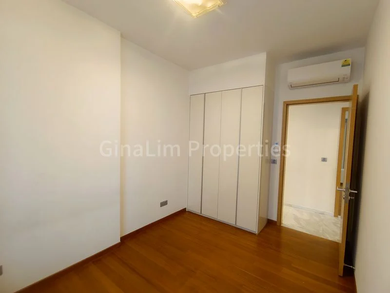 4+1 Bed Condo for Rent in  Suites @ Cairnhill - Image 7
